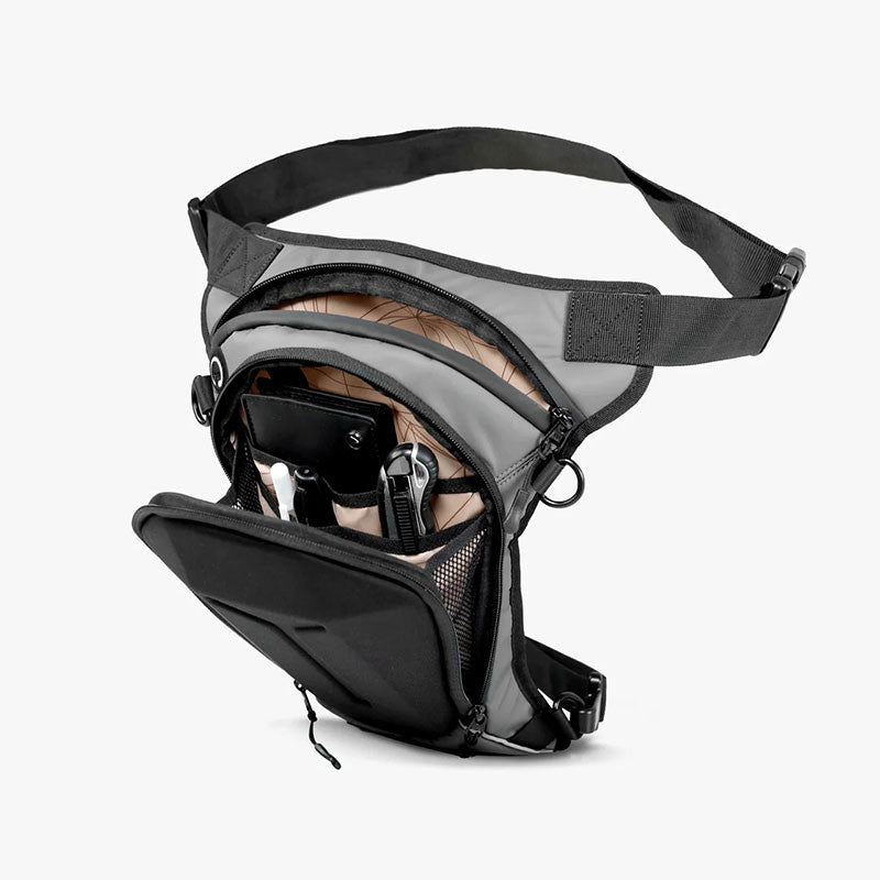 Carbonado New Turtle thigh bag